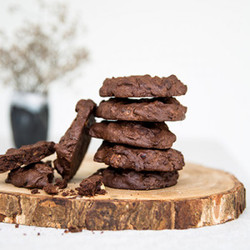 Gluten Free Chewy Triple Chocolate Chip Cookies