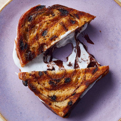 Grilled S’mores Sandwiches
