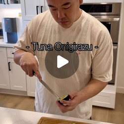 Tuna Onigirazu (sushi Sandwich)
