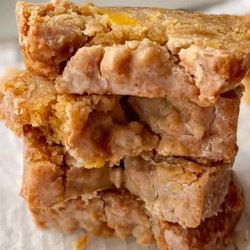 Cornbread &amp; Peach Coffee Cake