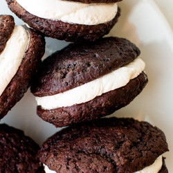 Classic Whoopie Pies Recipe