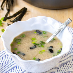 5-minute Miso Soup Recipe