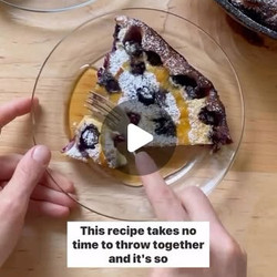 Blueberry Dutch Baby Pancake