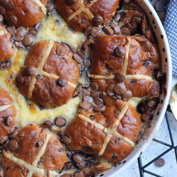 Hot Cross Bun Pudding!