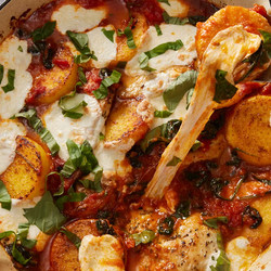Caprese Chicken &amp; Polenta Bake