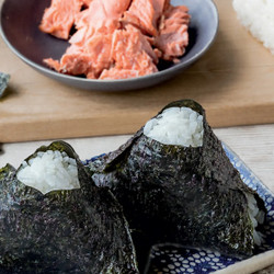 Rice Balls With Salmon Filling (onigiri)