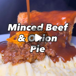 Minced Beef &amp; Onion Pie mains