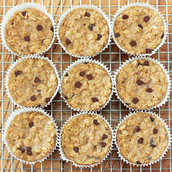 Breakfast Oatmeal Cupcakes To Go