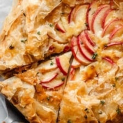 Apple Brie Phyllo Galette With Honey &amp; Thyme