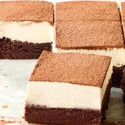 Tiramisu Brownies