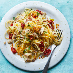Tinned Mackerel Spaghetti With Lemon Chilli Breadcrumbs