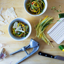 Zucchini Noodles With Fresh Tomato Sauce