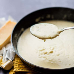 Creamy Garlic Alfredo Sauce In 15 Minutes