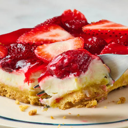 Strawberry Cheesecake Dump Cake
