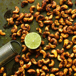 Curry-spiced Cashews