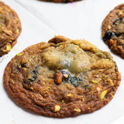 Brown Butter Blueberry Cookies With Pistachio Sugar