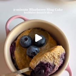 2-minute Blueberry Mug Cake