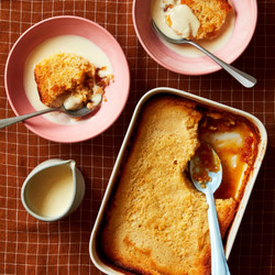 Traybake Treacle Sponge And Custard