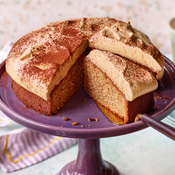 Nadiya's easiest Coffee Cake With Dalgona Coffee Cream