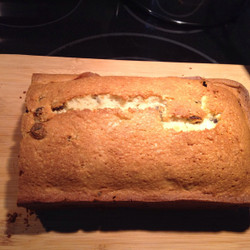 Holiday Rum &amp; Raisin Cake