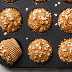 Applesauce Muffins