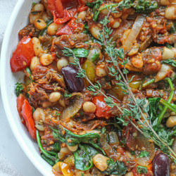 Roasted Tomato, White Bean And Spinach Stew