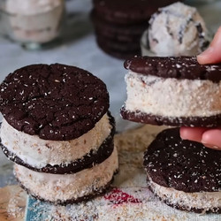 Brownie Thin Ice-cream Sandwiches