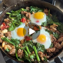 Tuscan Inspired High Protein Boyfriend Breakfast Skillet