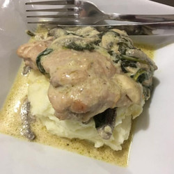 Slow cooker Creamy Garlic Parmesan Chicken Recipe