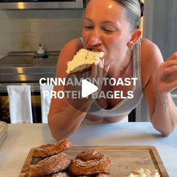 Cinnamon Toast Crunch Protein Bagels