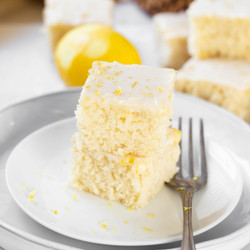 Easy Vegan Lemon Cake