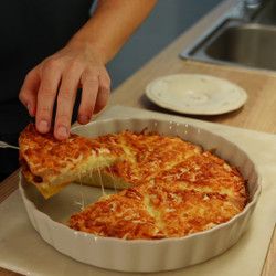 Cheesy Beef Crunch Pockets