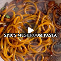 Spicy Garlicky Butter Mushroom Pasta
