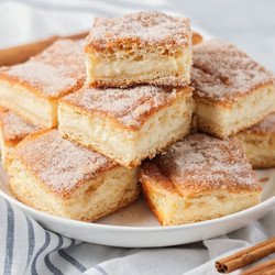 Churro Cheesecake Bars