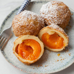Marillenknödel (austrian Apricot Dumplings)
