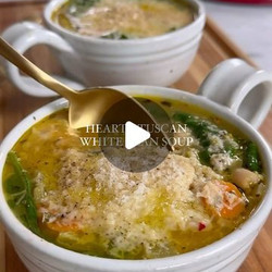 Hearty Tuscan White Bean Soup