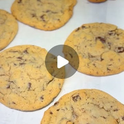 Better Than Your Mama's Chocolate Chip Cookies