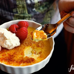 Almond Vanilla Bean Crème Brûlée