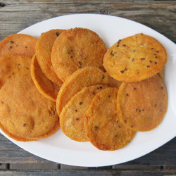 Red Lentil Crackers