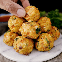 Easy Salmon Meatballs