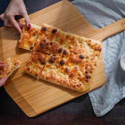 Pizza Bianca Romana
