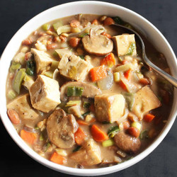 Chunky Pinto Bean Soup 480cal
