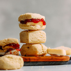 Fluffy Vegan Gluten-free Biscuits