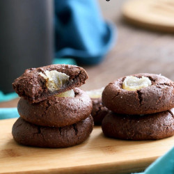 Fudgy Chocolate Cookies With Candied Ginger Gluten-free