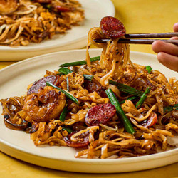 Char Kway Teow (malaysian Stir-fried Noodles) mains