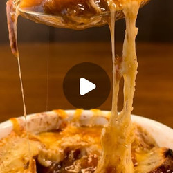French onion soup W/ Braised Short Rib