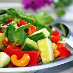 Thai Cashew Salad