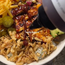Grilled Bbq Chicken Bowls With Grilled Corn And Pepper Salad