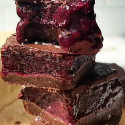 No Bake Blueberry Chocolate Bars
