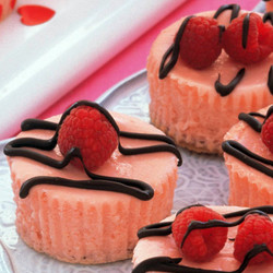 Dreamy Mini Cheesecakes